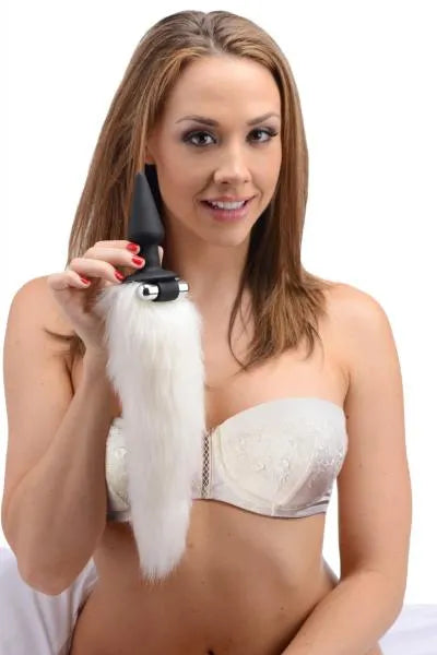 Foxxxy Fanny Tail Vibe White Anal Plug - Fluffy Role Play Fun